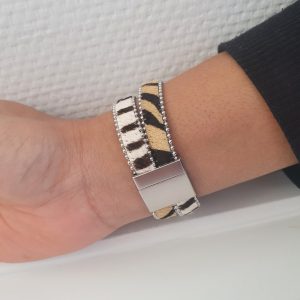 Dubbele leren armband met zebraprint beige/wit
