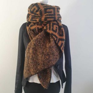 Dubbelzijdige camel/zwarte sjaal